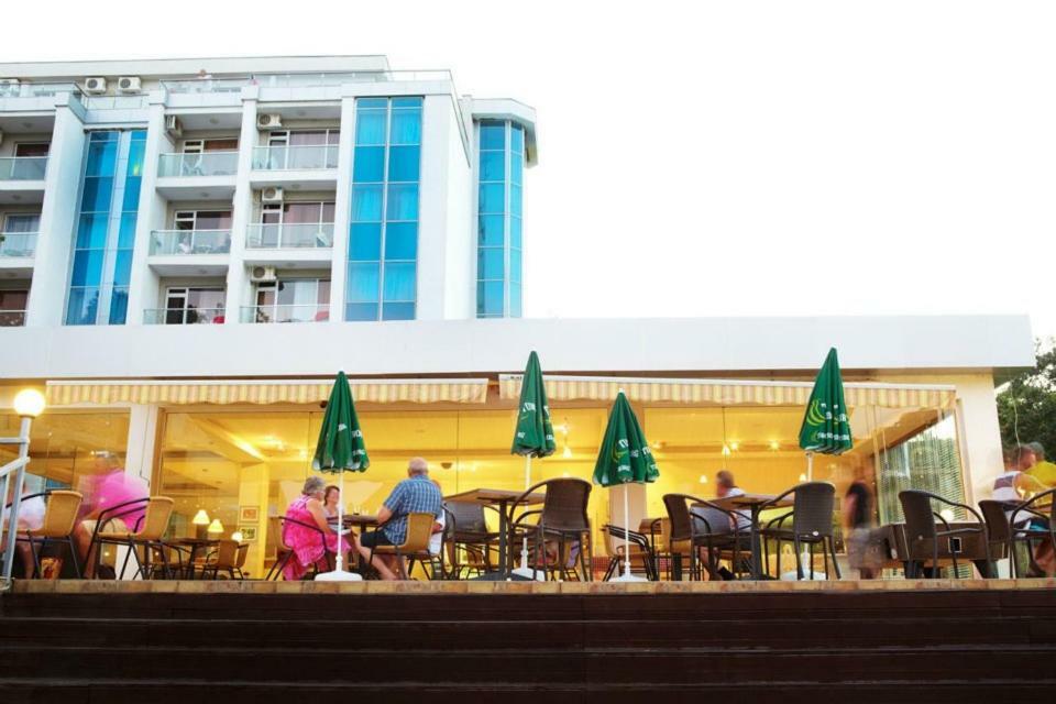 Green Park Hotel Golden Sands Bagian luar foto